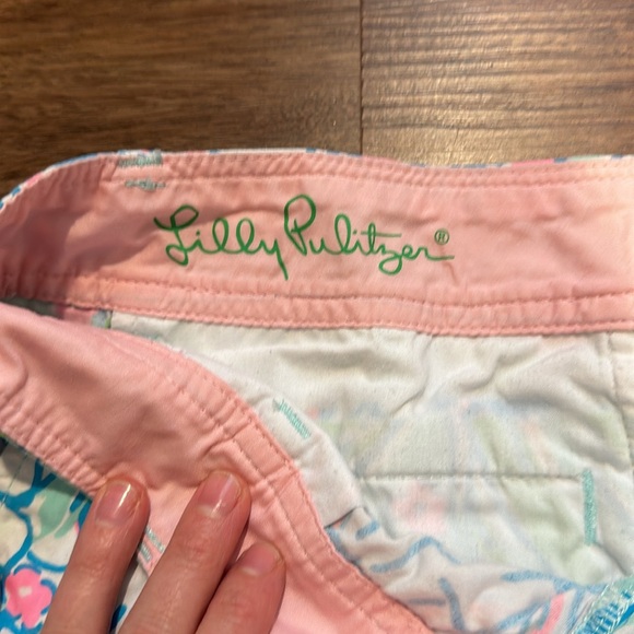 Lilly Pulitzer- Size 4 - Picture 3 of 4